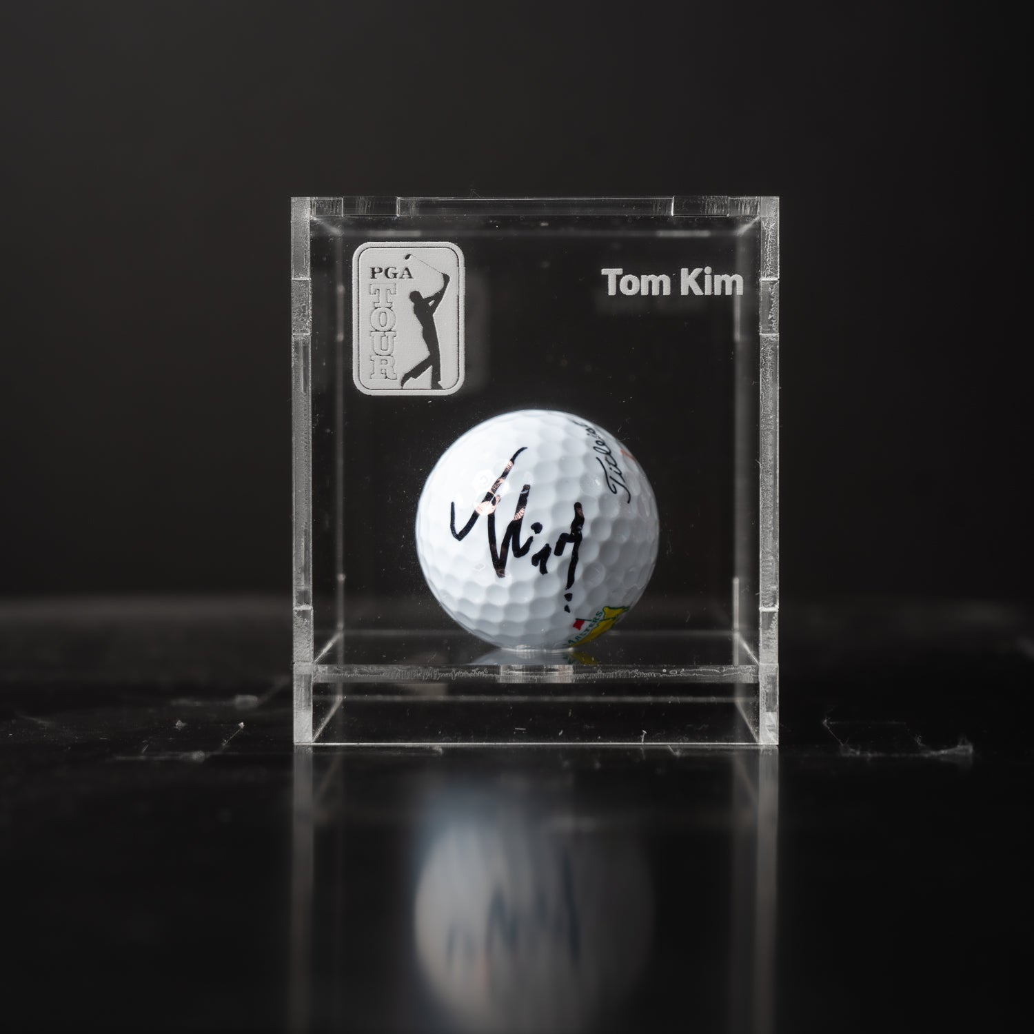 Pelota Firmada - Tom Kim